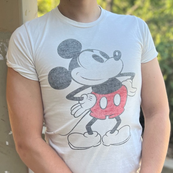DISNEY MICKEY MOUSE MEN T SHIRT VINTAGE DISTRESSED HAPPY FACE SMILE PROUD PRIDE - Picture 2 of 16